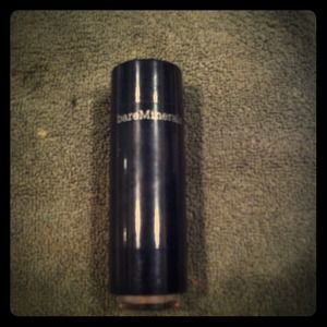 BareMinerals make up brush