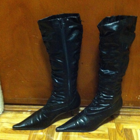 1pair boots : made in U. E