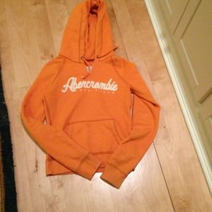 Burnt orange Abercrombie sweatshirt