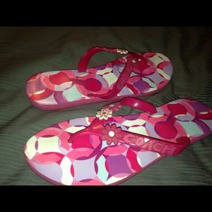 Coach flip flops