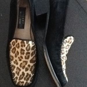 Stuart Weitzman flats w/ viaSpiga BundleRESEREVED