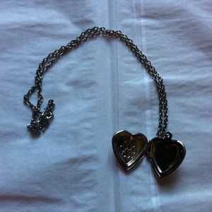 Paw heart necklace