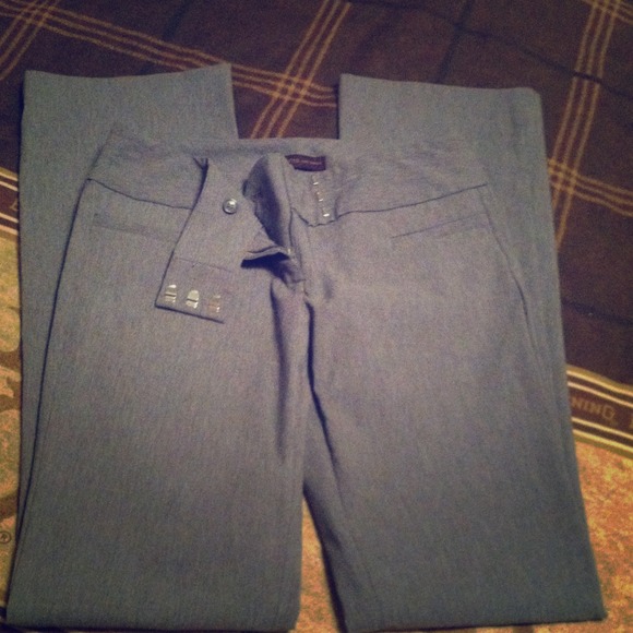 The limited exact stretch pant size 6 LONG