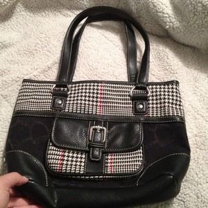 Navy blue, white, and Red purse