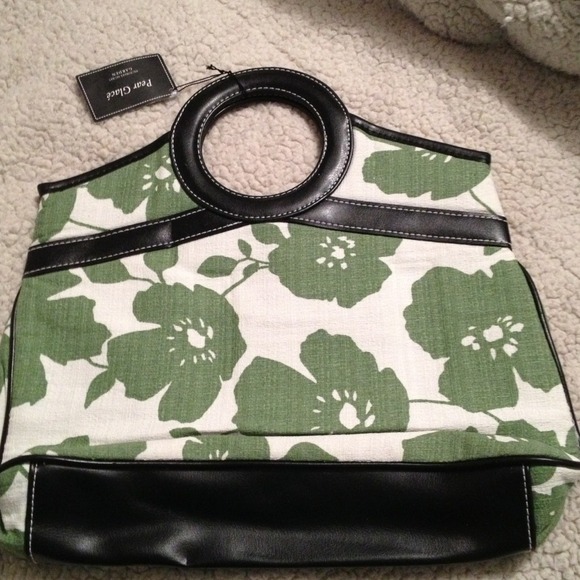 New VS green, black, and white purse