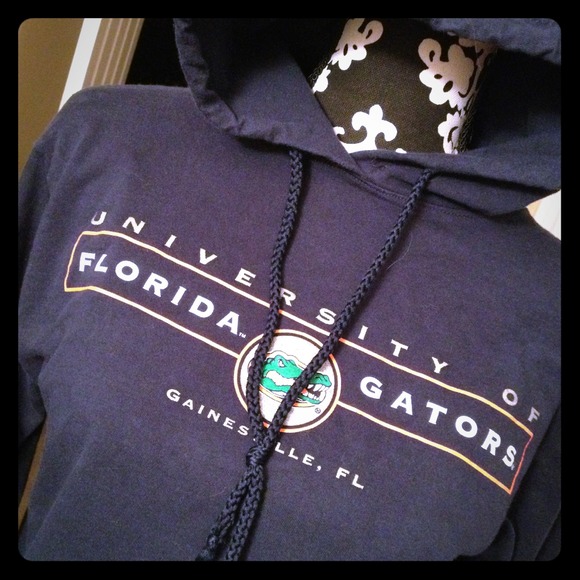 ❤SOLD❤Gator Hooded T-shirt