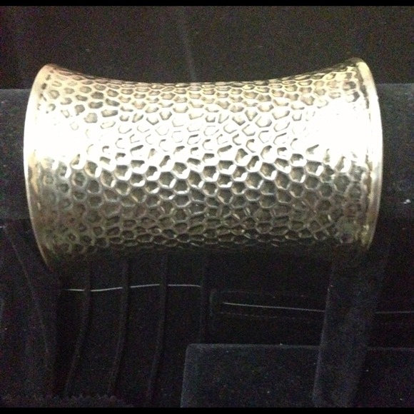 Long Cuff