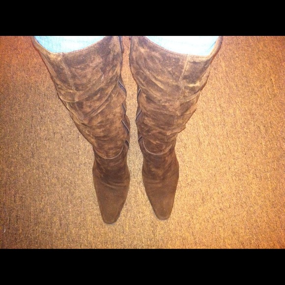 Sold!!! - Picture 3 of 3