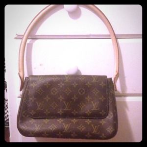 Louis Vuitton Inspired Small Purse