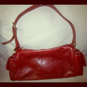 Enzo Angiolini Purse