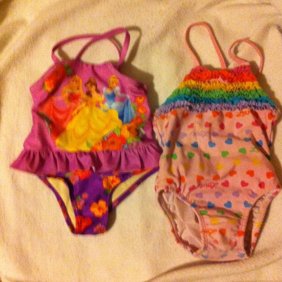 ⛔Sold⛔Swim Suit Bundle