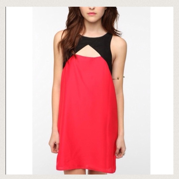 Urban Outfitters Dresses & Skirts - 💟Reduced💟Brand new red dress