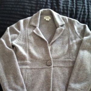 100% Neiman Marcus cashmere.