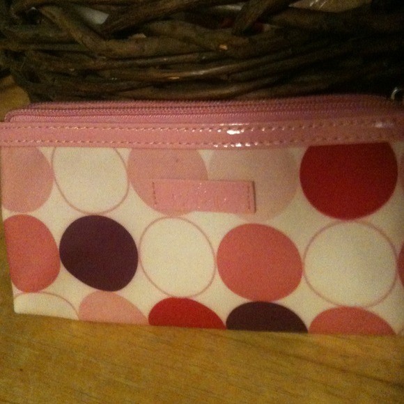 🌻TRADED🌻Small pink makeup bag