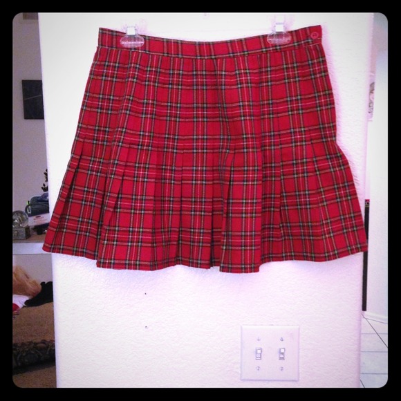 ⛔Sold⛔ rock baby. Red plaid skirt. School girl sty