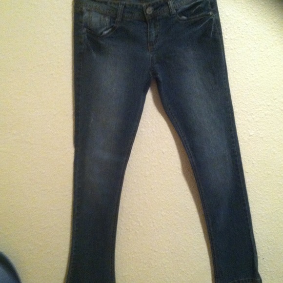 Jeans - Picture 1 of 2