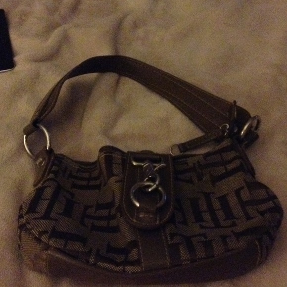 Tommy Hilfiger purse