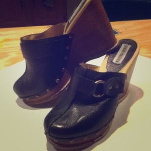 Steve Madden slip-on wedges