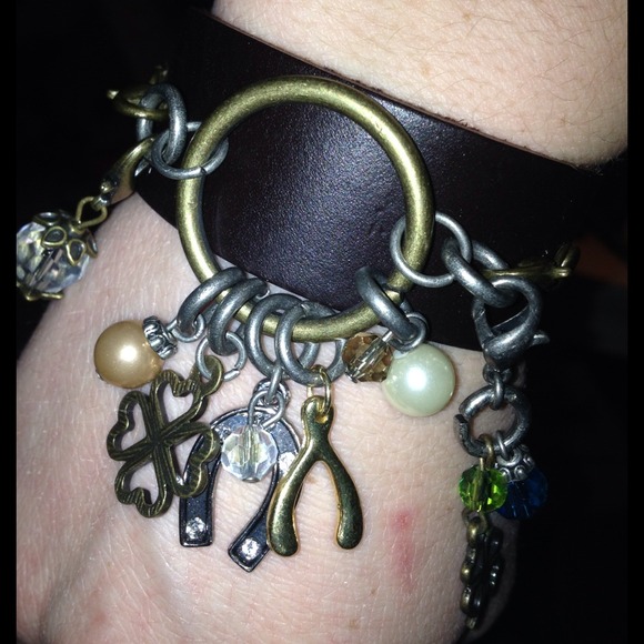arm candy! - Picture 4 of 4