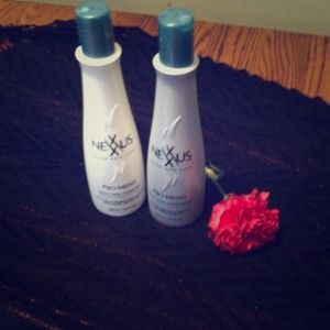 Nexxus Shampoo & Conditioner.