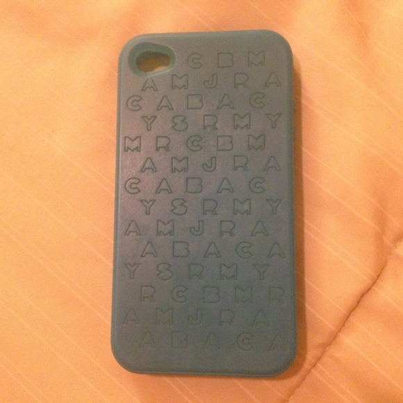 Marc By Marc Jacobs iPhone 4 and 4S case.