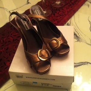 Steve Madden Bronze Metal