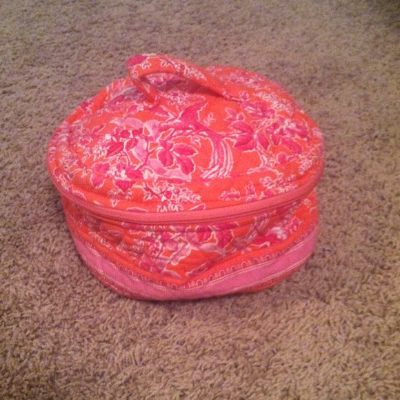 Vera Bradley toiletry bag