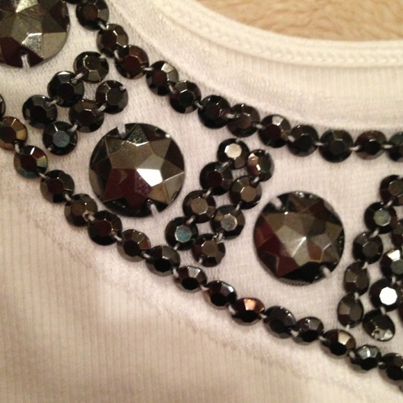 Embellished express top - Picture 3 of 4
