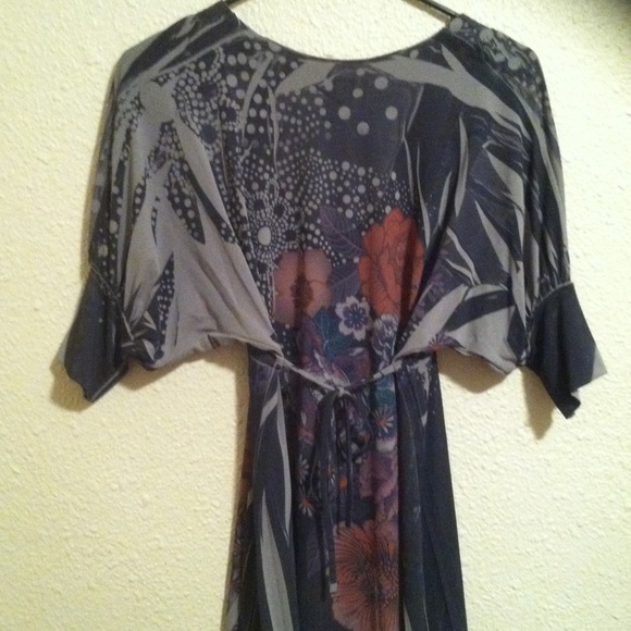Blouse - Picture 4 of 4