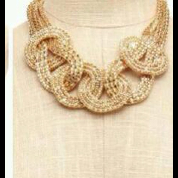 **SOLD** Charlotte Russe Gold Statement Necklace
