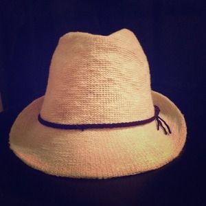 Urban Outfitters fedora