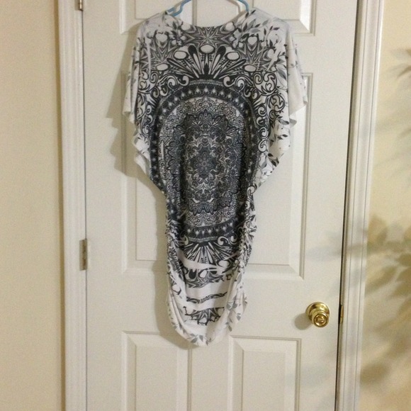 Body Central Butterfly Silhouette  Dress