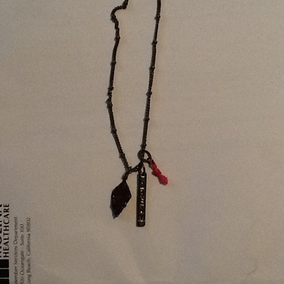 BCBG - Picture 2 of 4