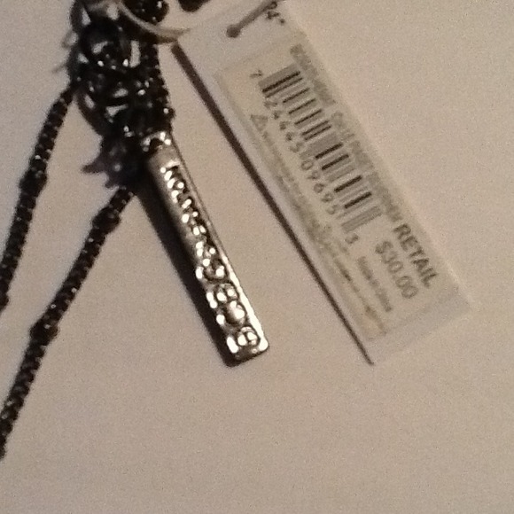 BCBG - Picture 4 of 4