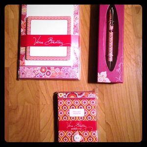 Vera Bradley Note Pads, Pkt Ppr & Pen. BUNDLED