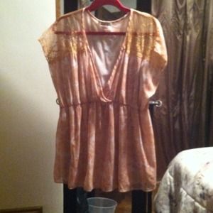 SOLD. Classy blouse w/ lace.