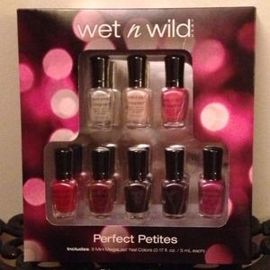 Wet n Wild "Perfect Petites"