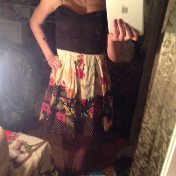 Floral cute strapless dress
