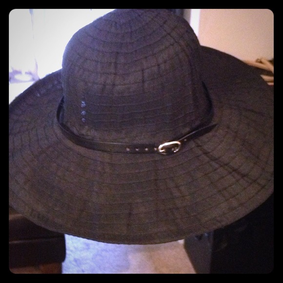 United Colors of Benetton Accessories - ☀ FINAL PRICE! United Colors of Benetton Sun Hat ☀
