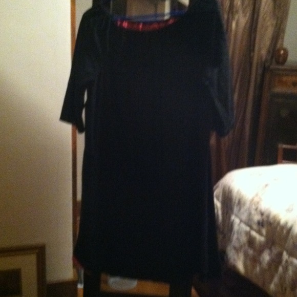 Black w/ underlying pink eyelid dress.