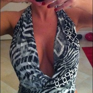 Sexy black and white top