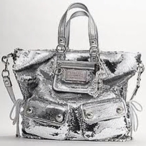 Poppy sequin not selling