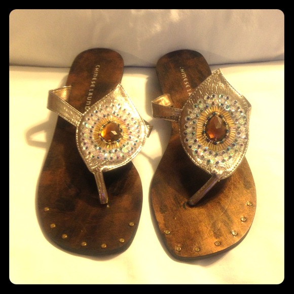 Chinese laundry sandals