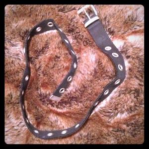 FREE WITH $10 PURCHASE - Black Accent Belt