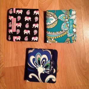 SOLD Bundled with other Vera :)