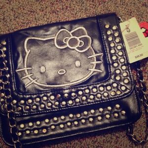 Traded!!!!!!sold!!!!Brand new!!!Hello kitty purse