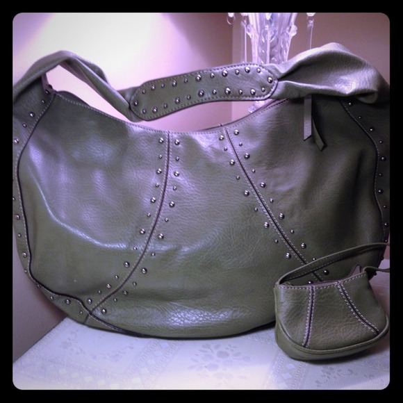 ❌❌SOLD❌❌Nine West Hobo bag