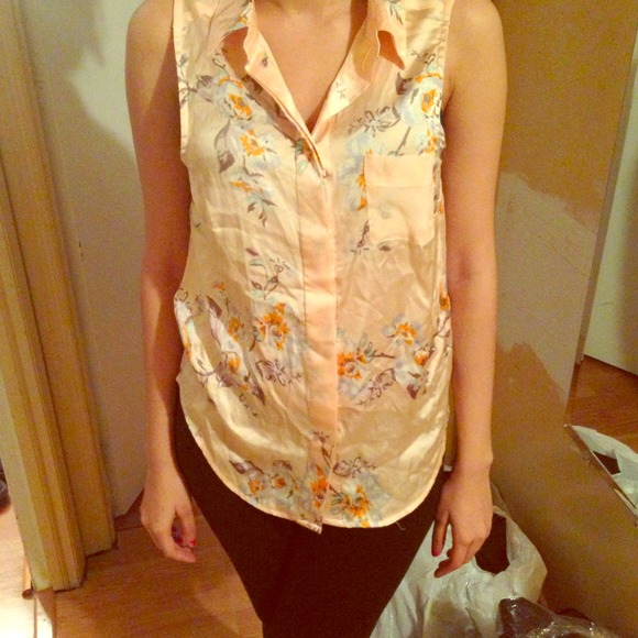 H&M peach top