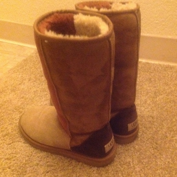 ****SOLD****UGG boot