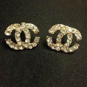 *BUNDLE for @cullyq516* 2 pairs of CHANEL studs
